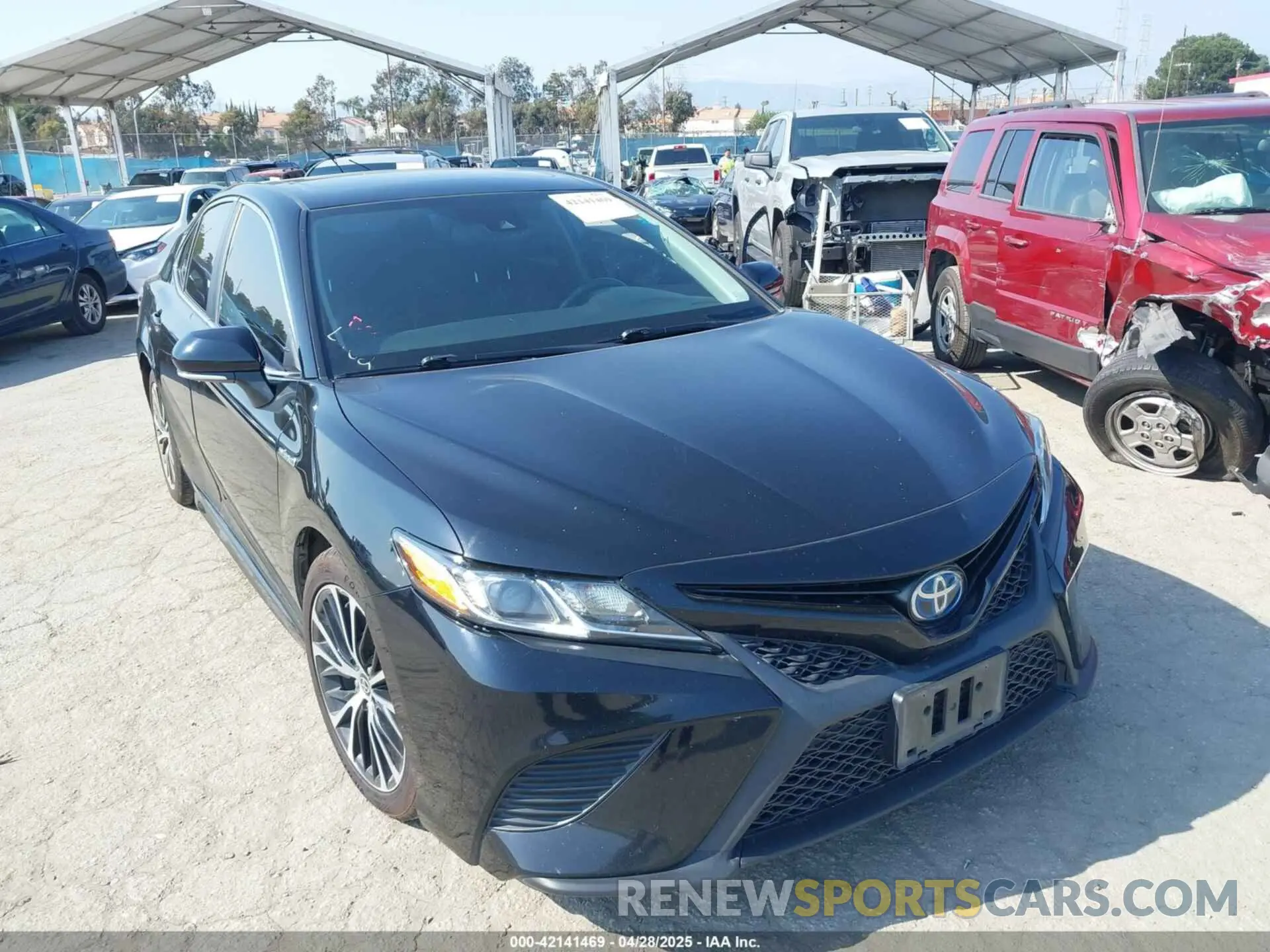 1 fotografías del automóvil dañado 4T1J31AK9LU016711 TOYOTA CAMRY 2020