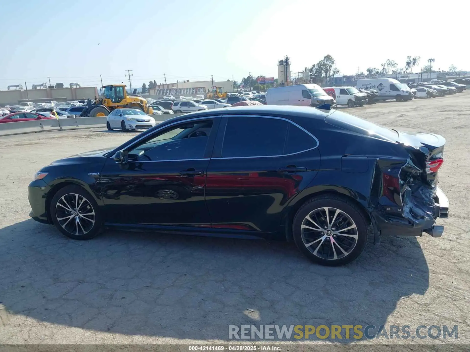 15 fotografías del automóvil dañado 4T1J31AK9LU016711 TOYOTA CAMRY 2020