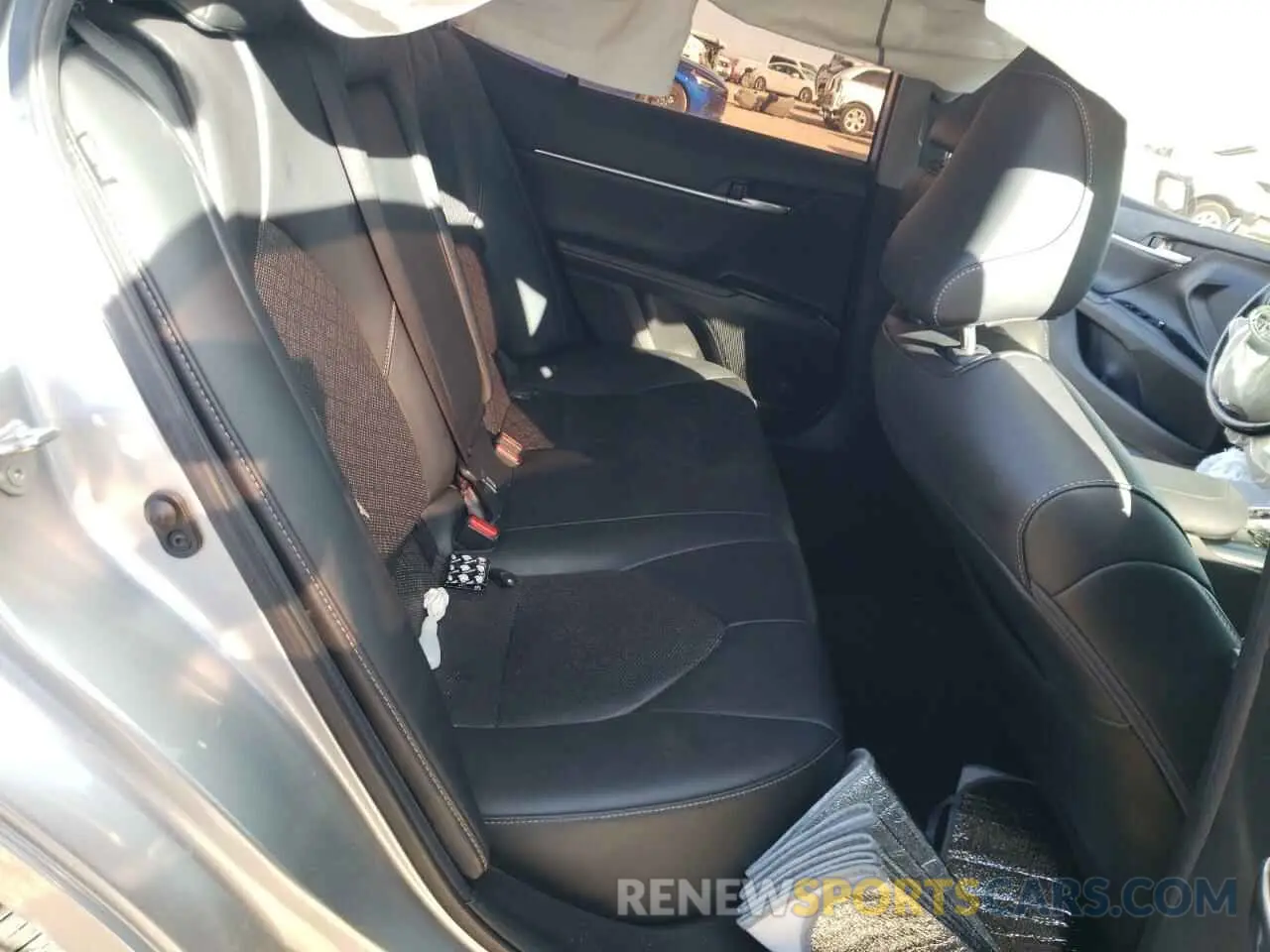 10 fotografías del automóvil dañado 4T1K61AK0LU924444 TOYOTA CAMRY 2020