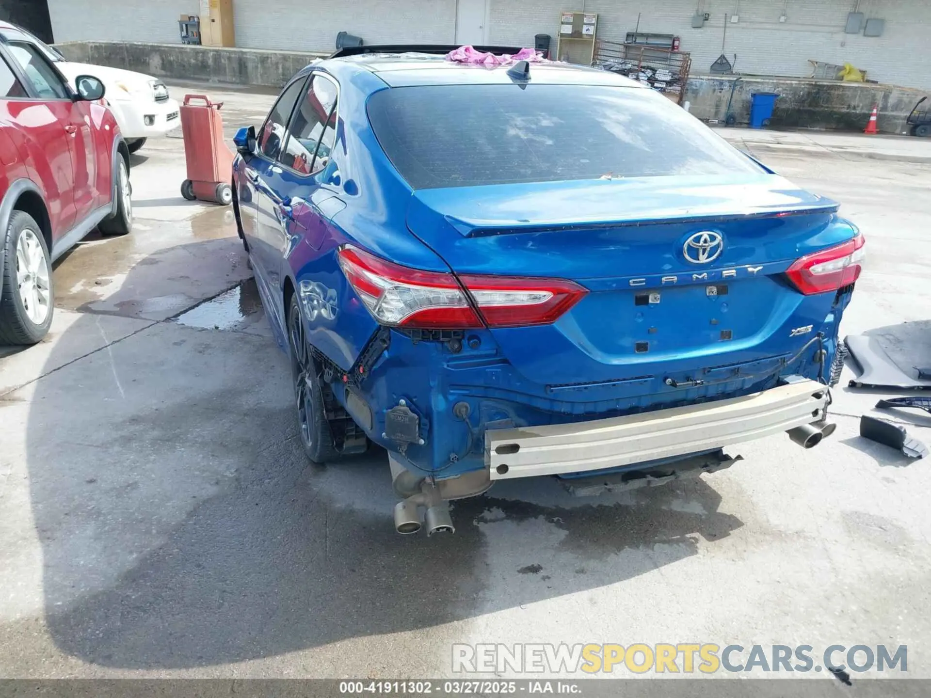 3 fotografías del automóvil dañado 4T1K61AK1LU322328 TOYOTA CAMRY 2020