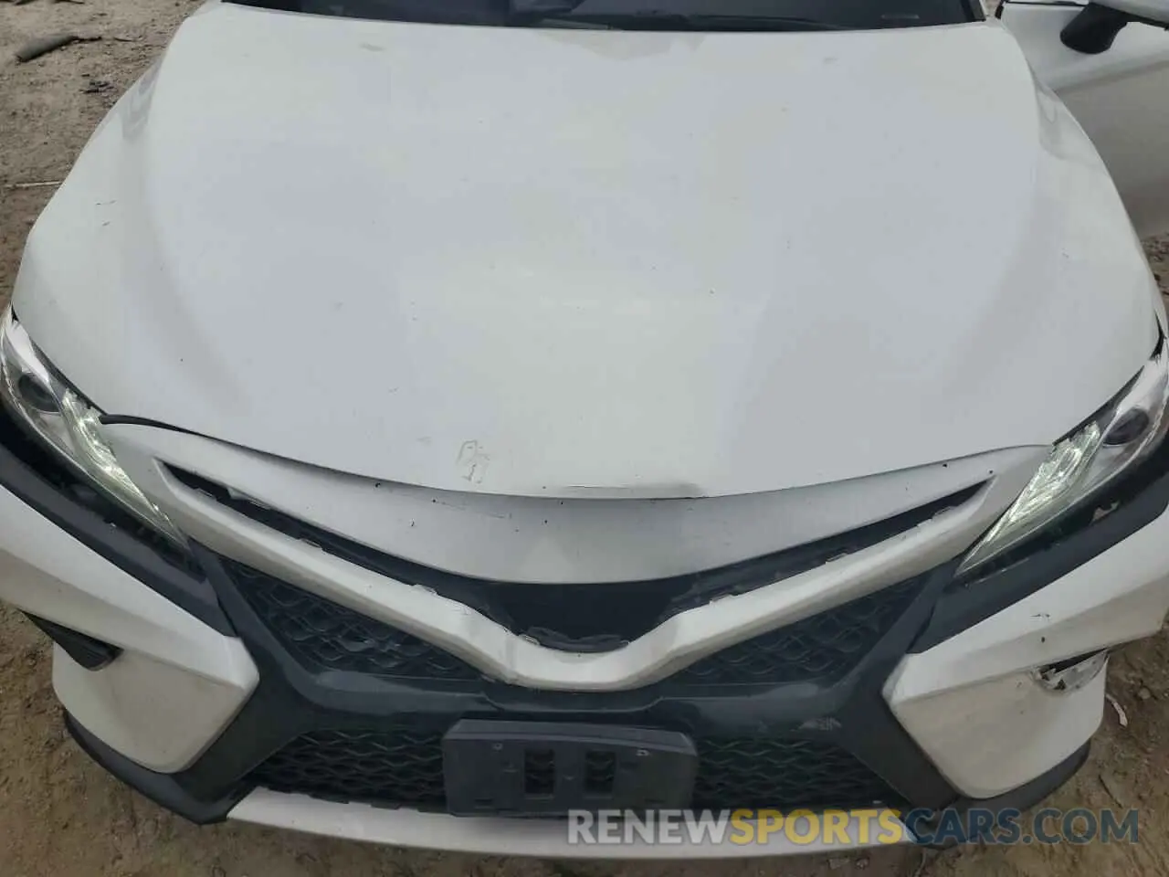 11 fotografías del automóvil dañado 4T1K61AK1LU386286 TOYOTA CAMRY 2020