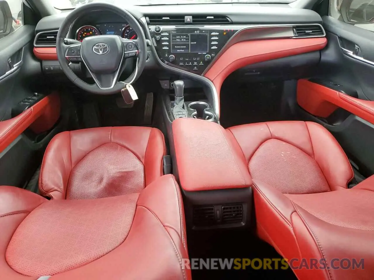 8 fotografías del automóvil dañado 4T1K61AK1LU390256 TOYOTA CAMRY 2020