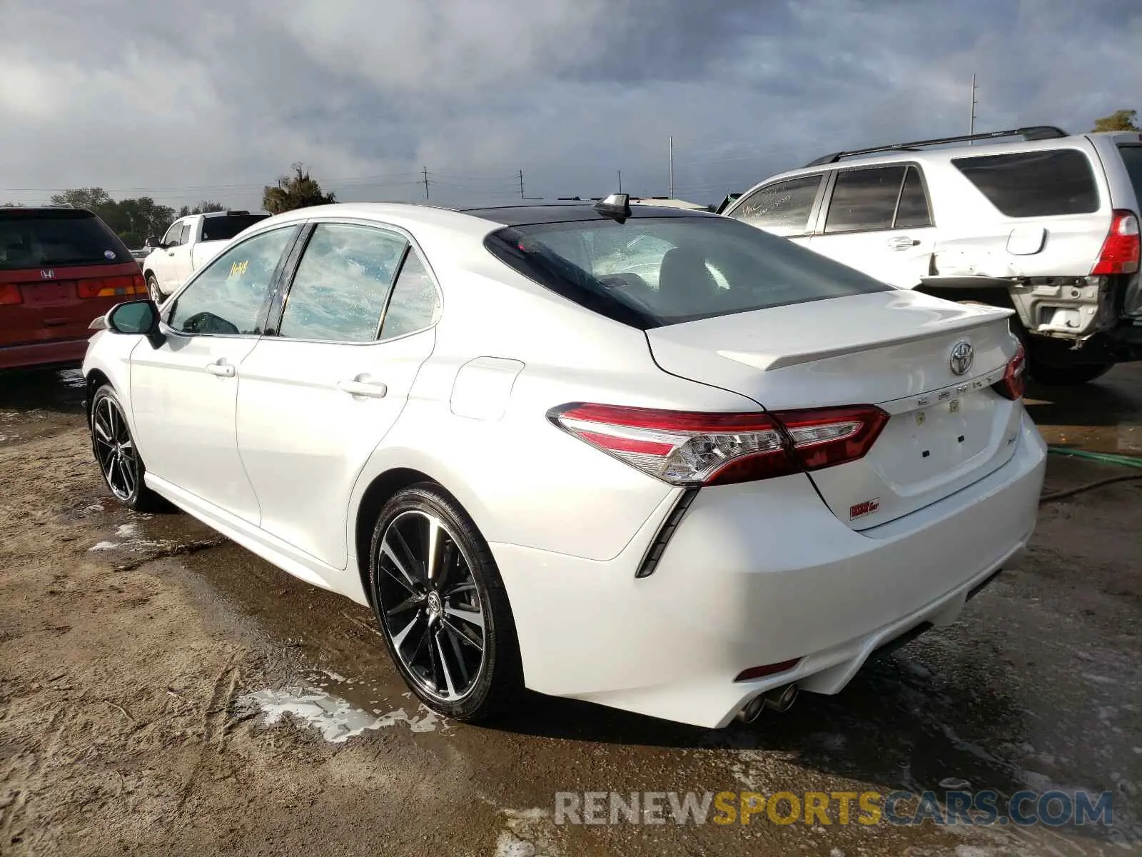 3 fotografías del automóvil dañado 4T1K61AK1LU862987 TOYOTA CAMRY 2020