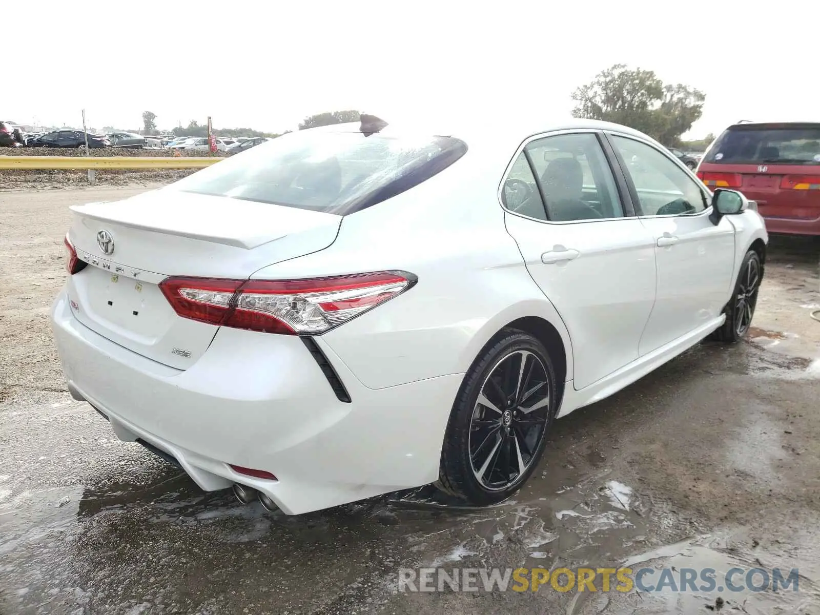 4 fotografías del automóvil dañado 4T1K61AK1LU862987 TOYOTA CAMRY 2020