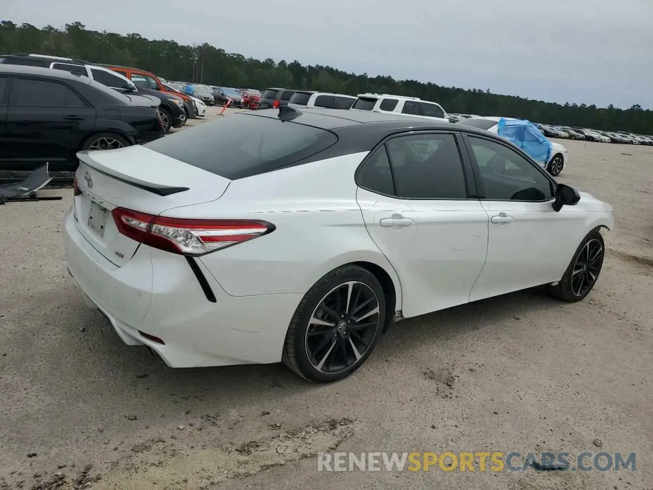 3 fotografías del automóvil dañado 4T1K61AK2LU302878 TOYOTA CAMRY 2020