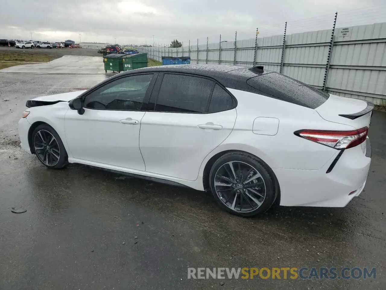 2 fotografías del automóvil dañado 4T1K61AK2LU328834 TOYOTA CAMRY 2020