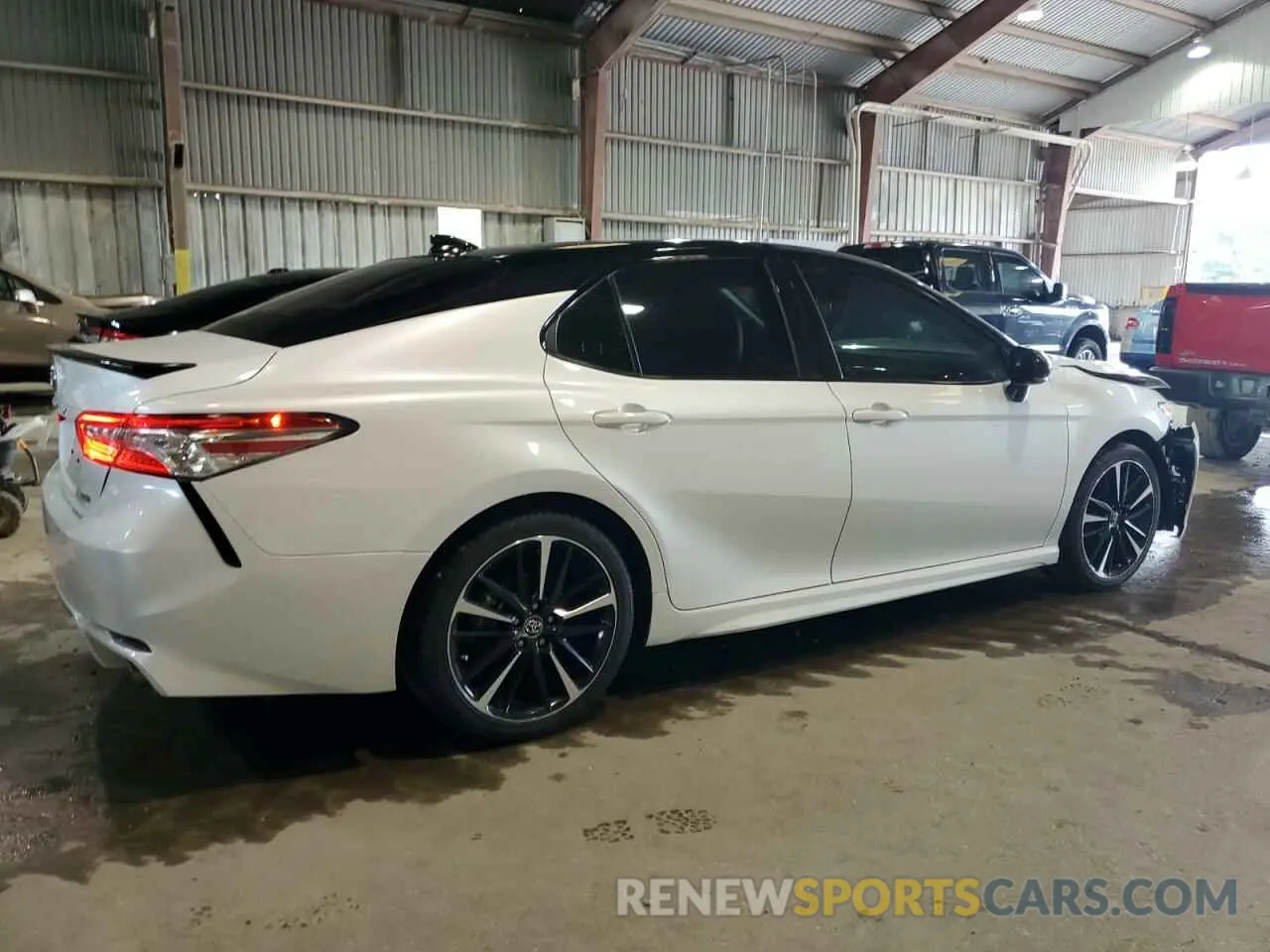 3 fotografías del automóvil dañado 4T1K61AK2LU353586 TOYOTA CAMRY 2020