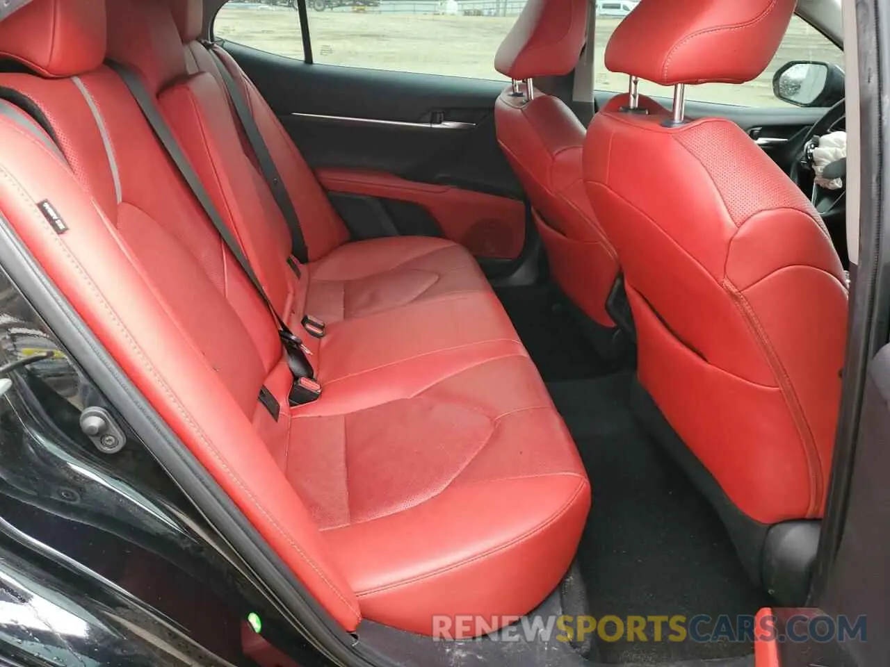 10 fotografías del automóvil dañado 4T1K61AK2LU355841 TOYOTA CAMRY 2020