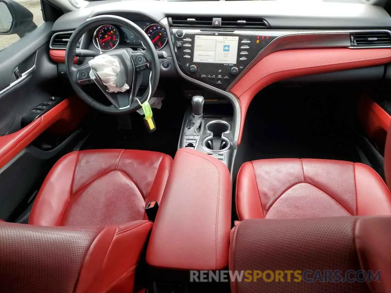 8 fotografías del automóvil dañado 4T1K61AK2LU355841 TOYOTA CAMRY 2020