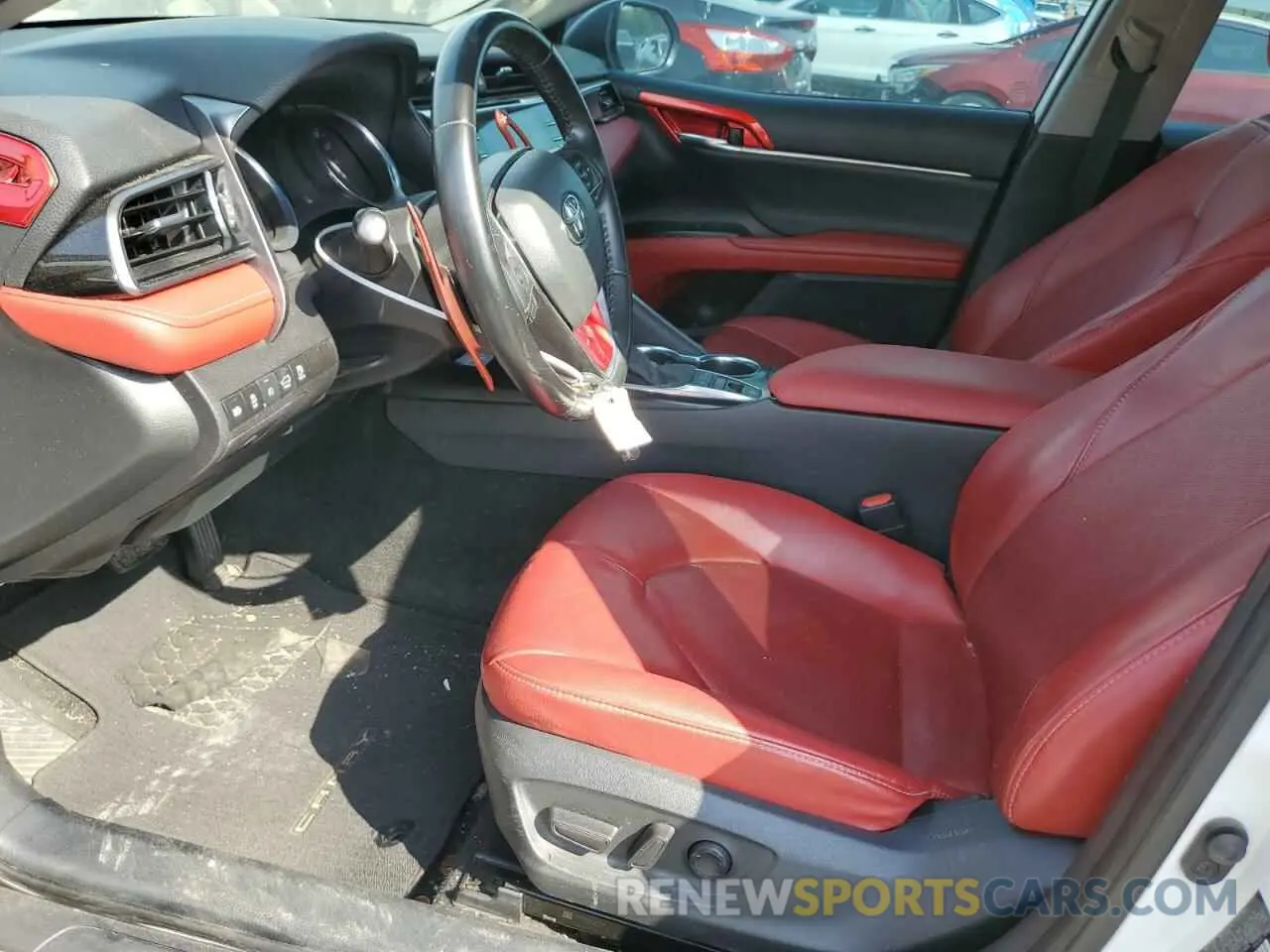 7 fotografías del automóvil dañado 4T1K61AK2LU372719 TOYOTA CAMRY 2020