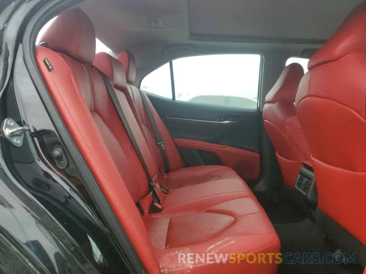 10 fotografías del automóvil dañado 4T1K61AK2LU506161 TOYOTA CAMRY 2020
