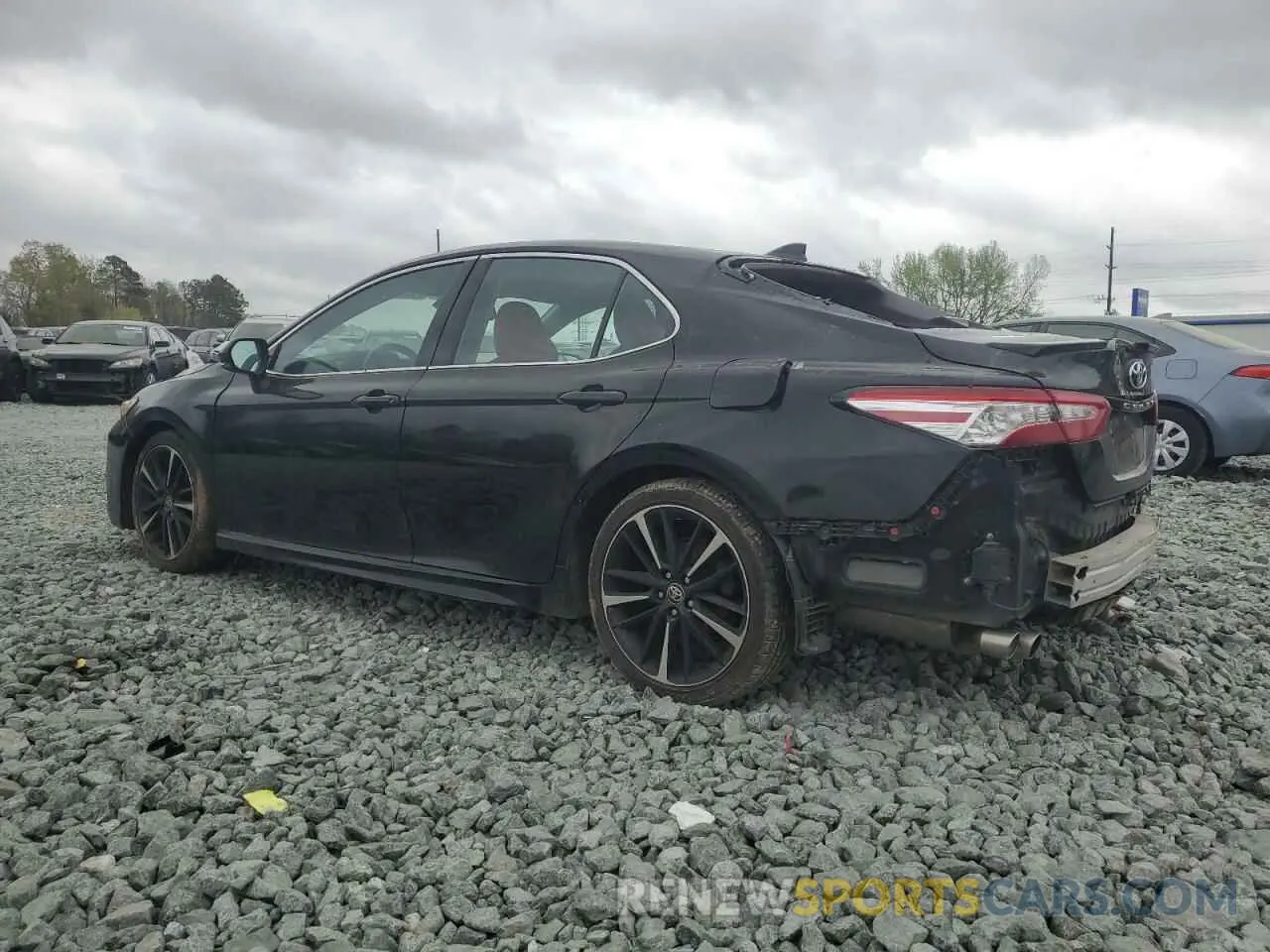 2 fotografías del automóvil dañado 4T1K61AK2LU506161 TOYOTA CAMRY 2020