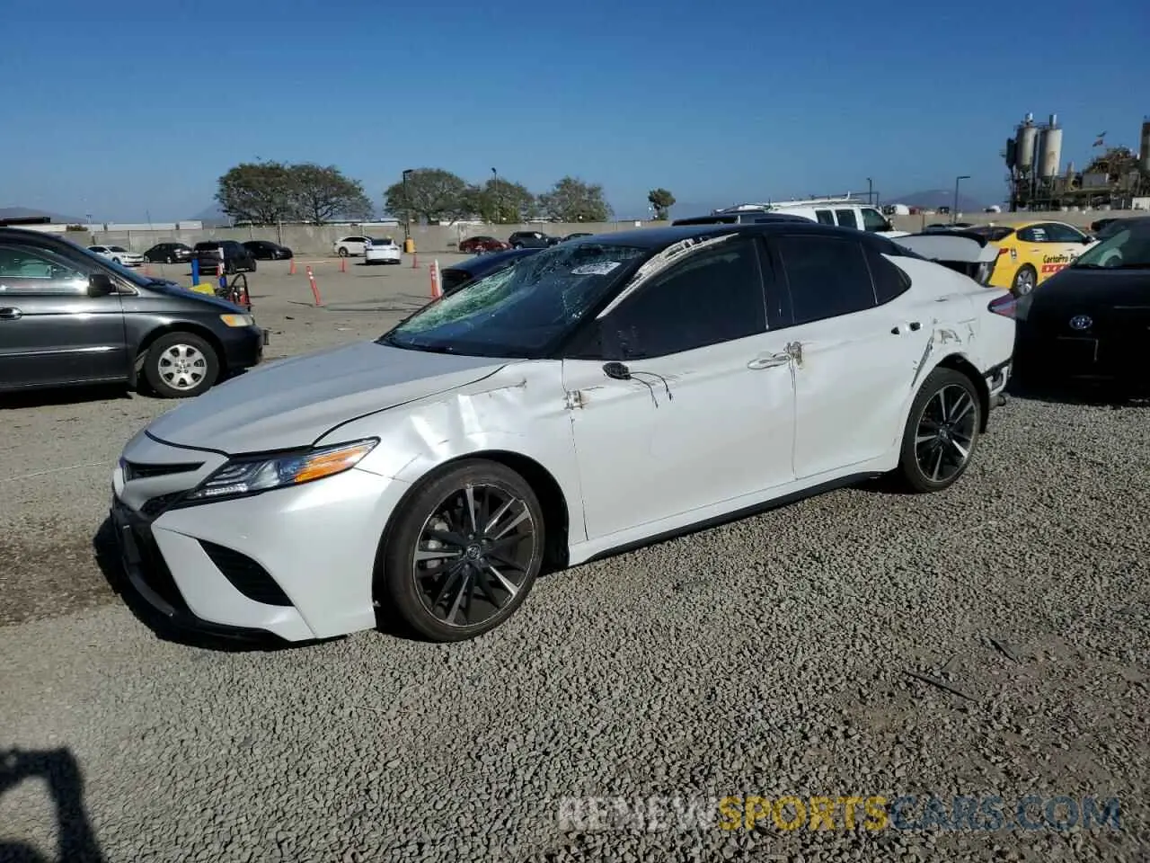 1 fotografías del automóvil dañado 4T1K61AK3LU302629 TOYOTA CAMRY 2020