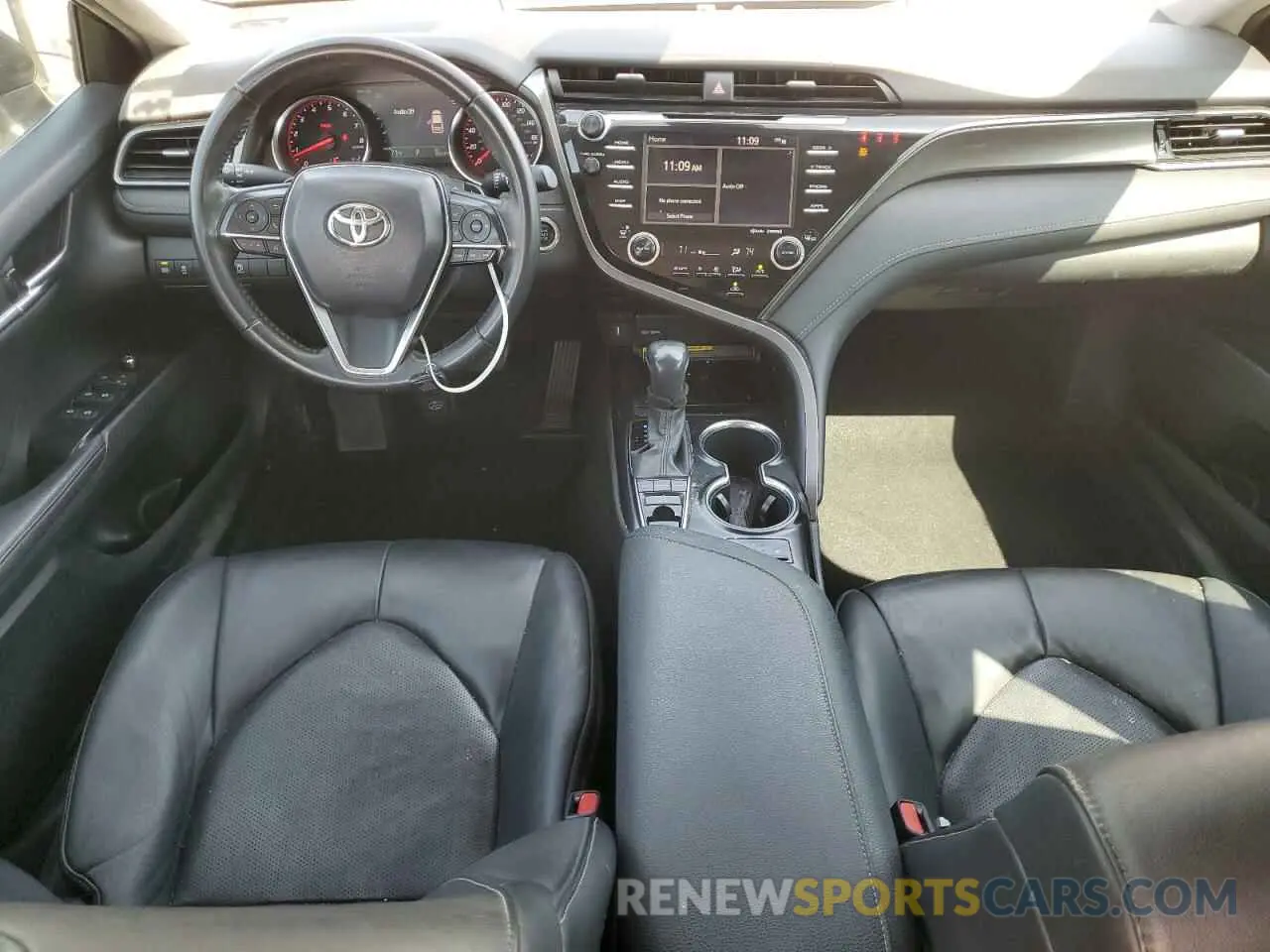 8 fotografías del automóvil dañado 4T1K61AK3LU339907 TOYOTA CAMRY 2020