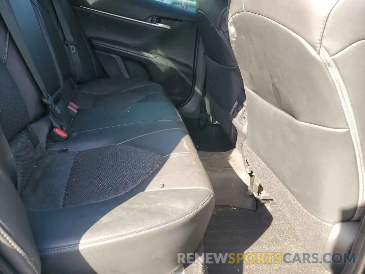 10 fotografías del automóvil dañado 4T1K61AK3LU362975 TOYOTA CAMRY 2020