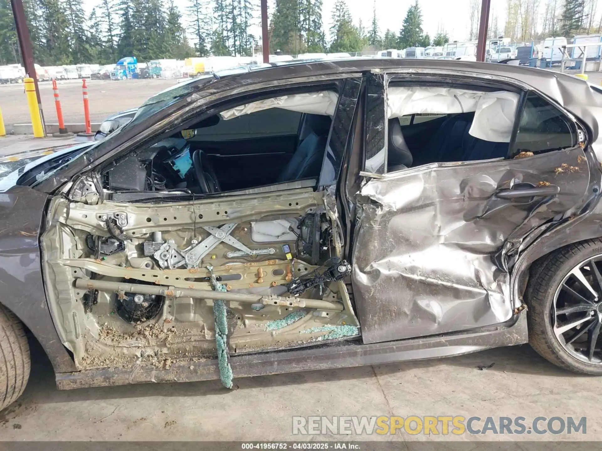 6 fotografías del automóvil dañado 4T1K61AK3LU860755 TOYOTA CAMRY 2020