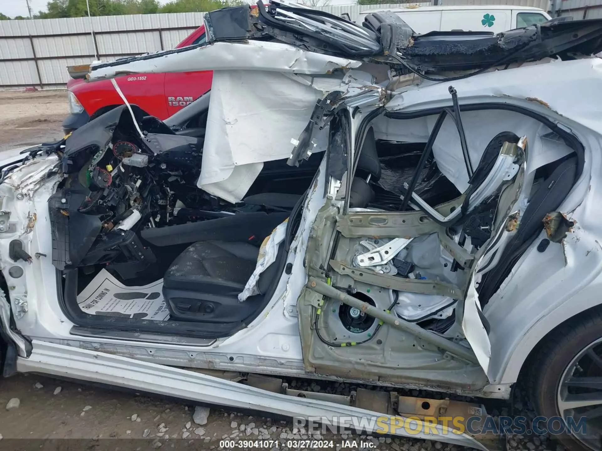 14 fotografías del automóvil dañado 4T1K61AK3LU872064 TOYOTA CAMRY 2020