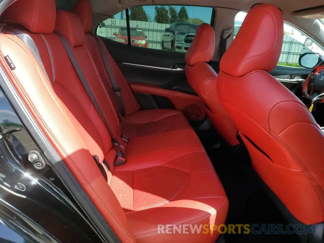 11 fotografías del automóvil dañado 4T1K61AK3LU888412 TOYOTA CAMRY 2020