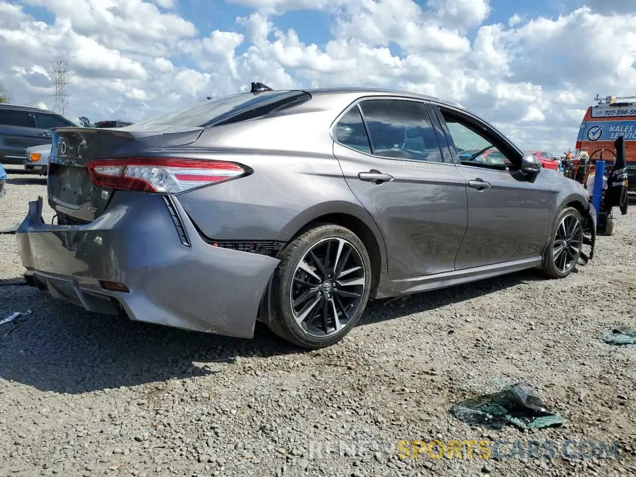 3 fotografías del automóvil dañado 4T1K61AK3LU931811 TOYOTA CAMRY 2020