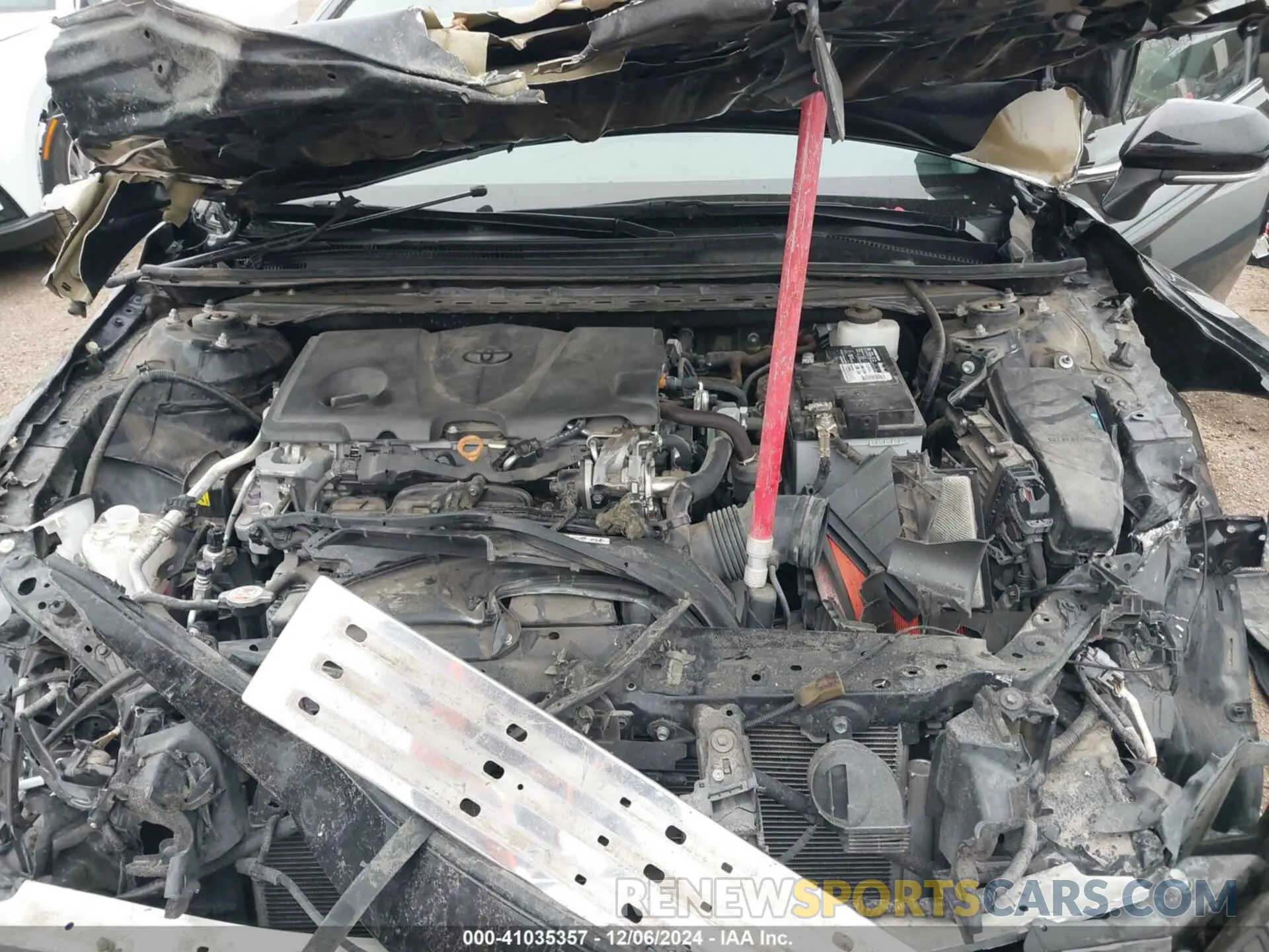 10 fotografías del automóvil dañado 4T1K61AK3LU955462 TOYOTA CAMRY 2020