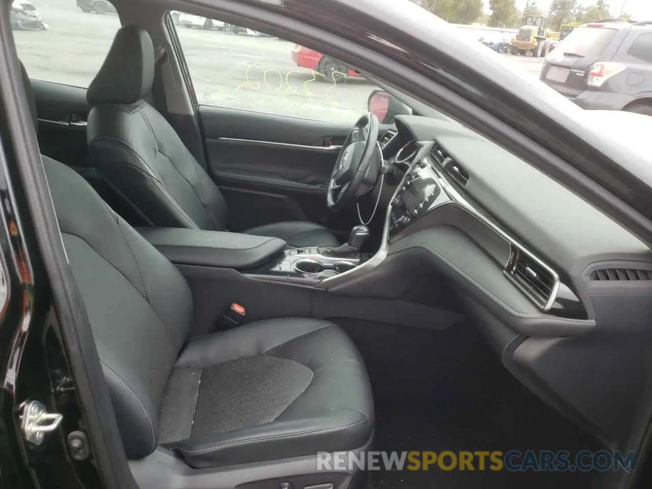5 fotografías del automóvil dañado 4T1K61AK3LU960788 TOYOTA CAMRY 2020
