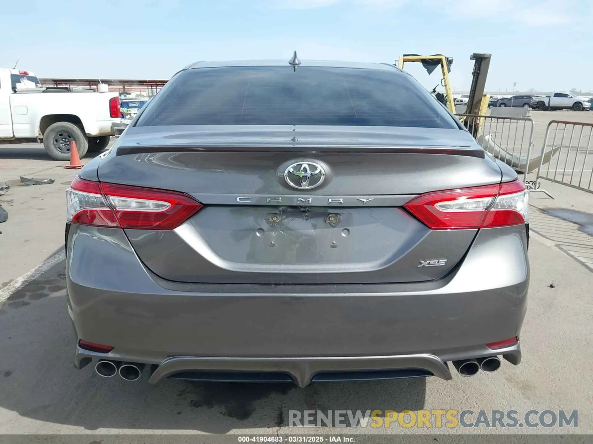 16 fotografías del automóvil dañado 4T1K61AK3LU961603 TOYOTA CAMRY 2020