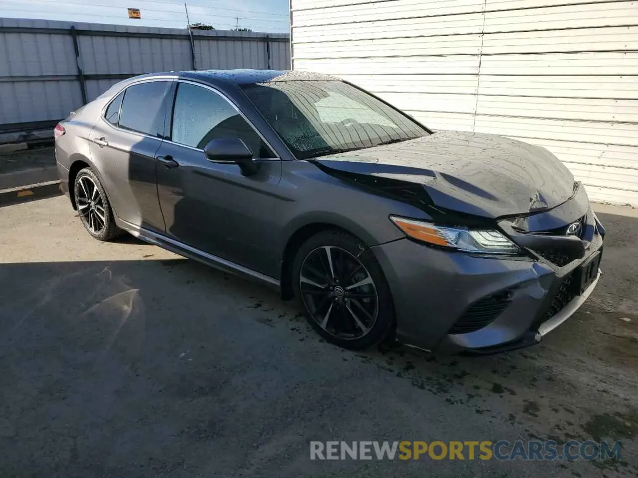 4 fotografías del automóvil dañado 4T1K61AK3LU966042 TOYOTA CAMRY 2020