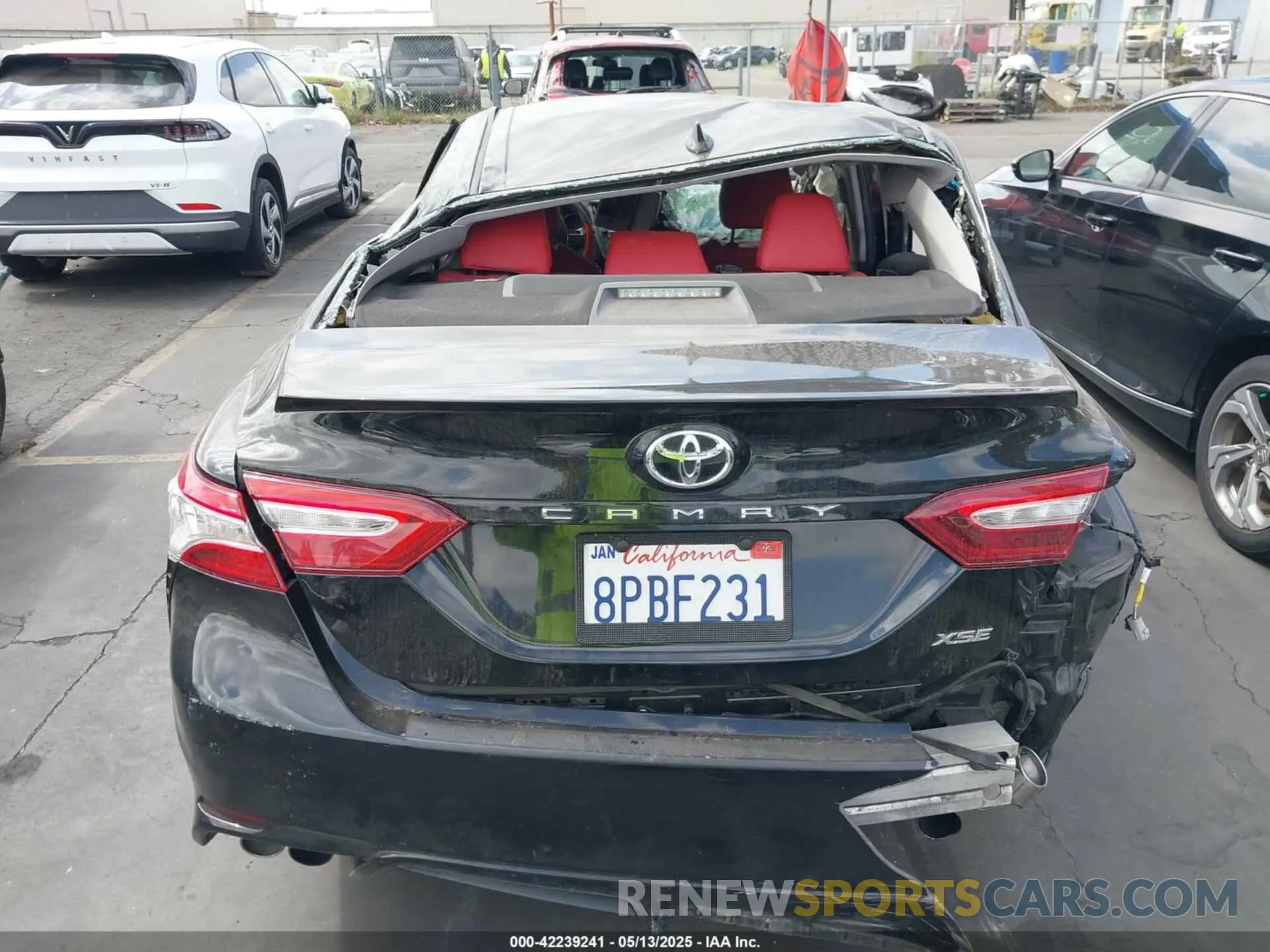 12 fotografías del automóvil dañado 4T1K61AK4LU303885 TOYOTA CAMRY 2020