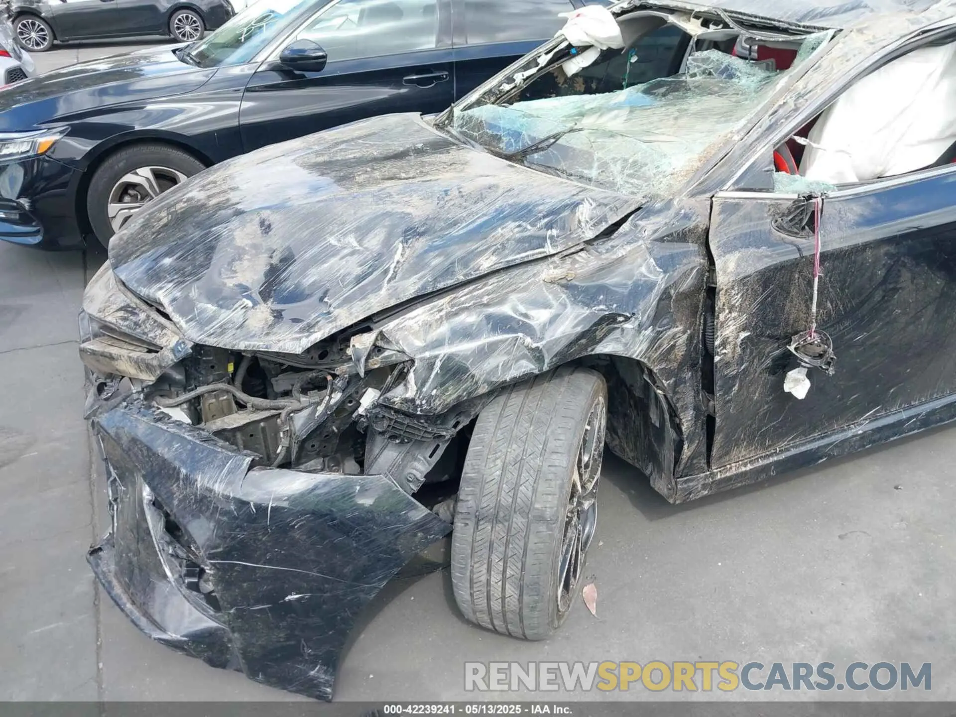 19 fotografías del automóvil dañado 4T1K61AK4LU303885 TOYOTA CAMRY 2020