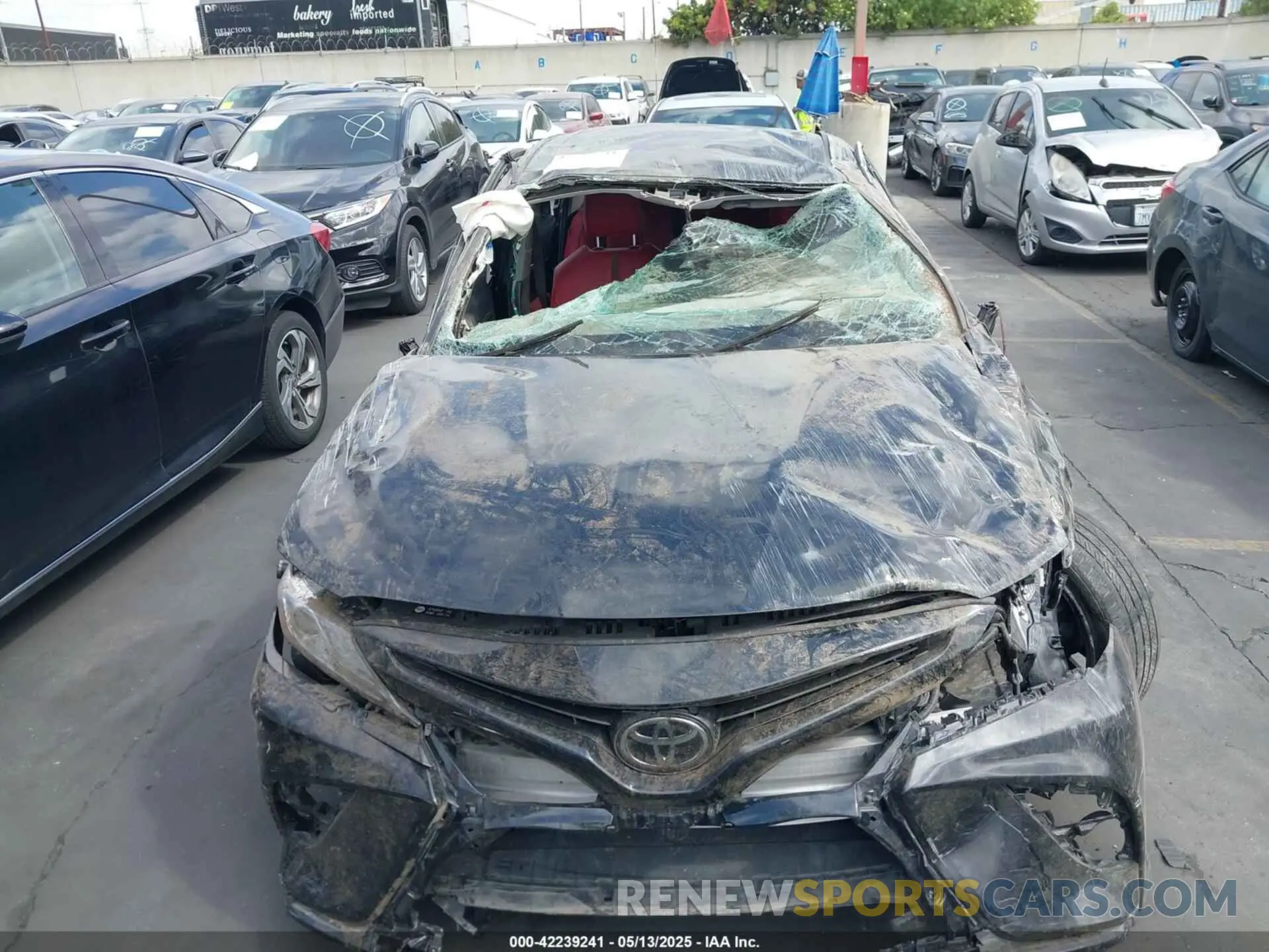 6 fotografías del automóvil dañado 4T1K61AK4LU303885 TOYOTA CAMRY 2020