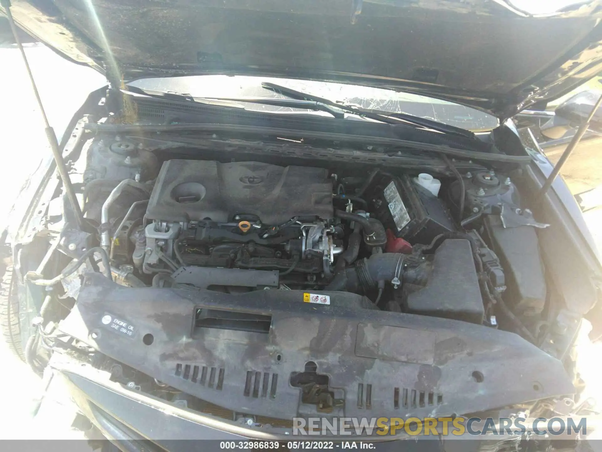 10 fotografías del automóvil dañado 4T1K61AK4LU321738 TOYOTA CAMRY 2020