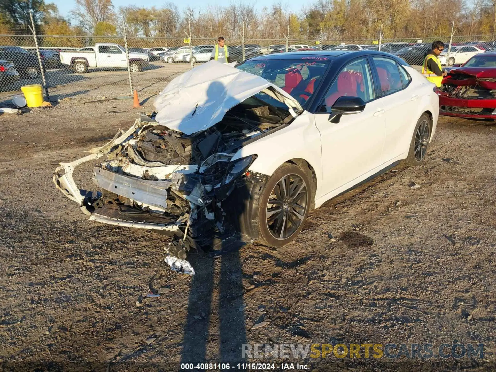 2 fotografías del automóvil dañado 4T1K61AK4LU330147 TOYOTA CAMRY 2020