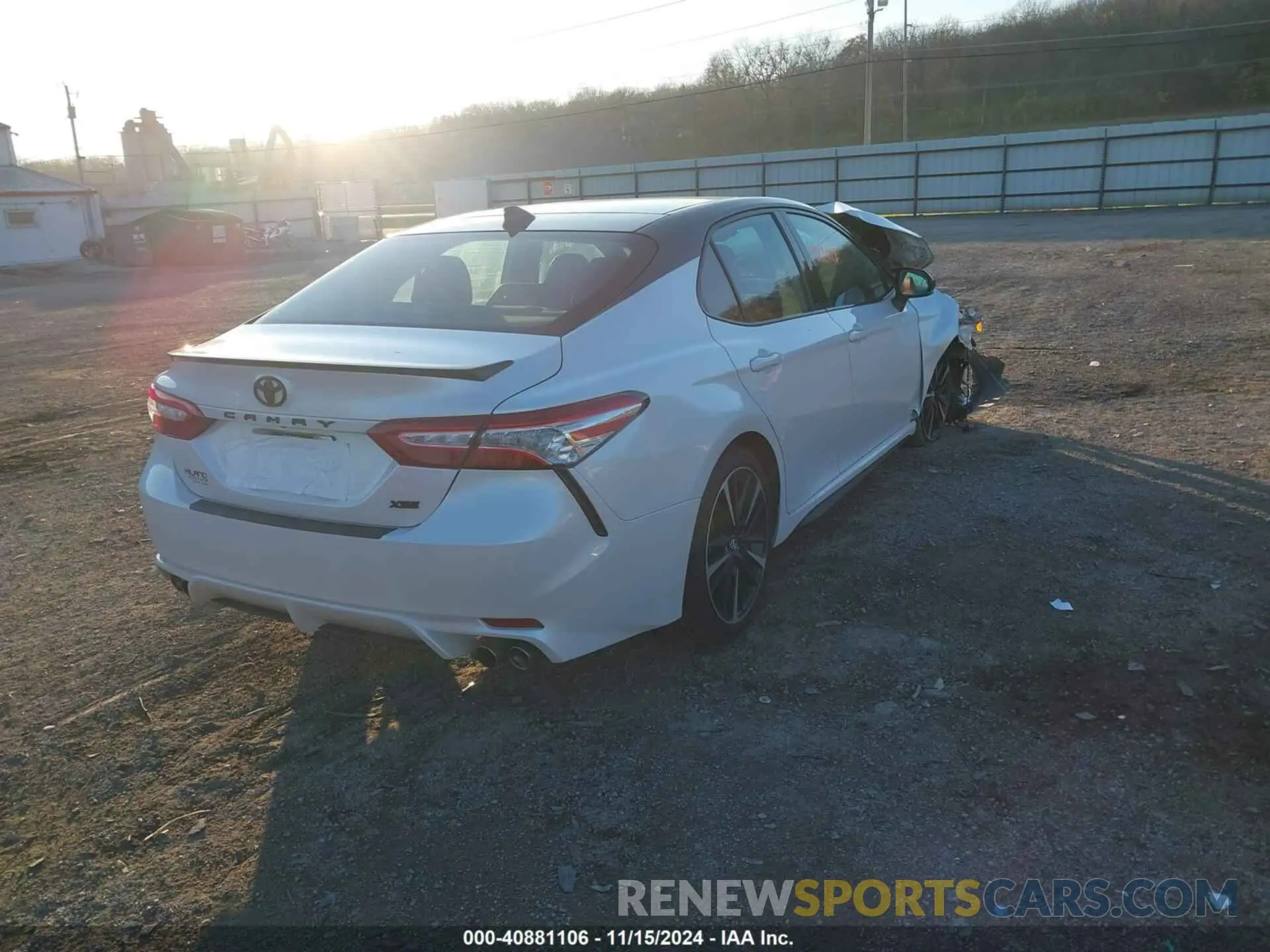 4 fotografías del automóvil dañado 4T1K61AK4LU330147 TOYOTA CAMRY 2020