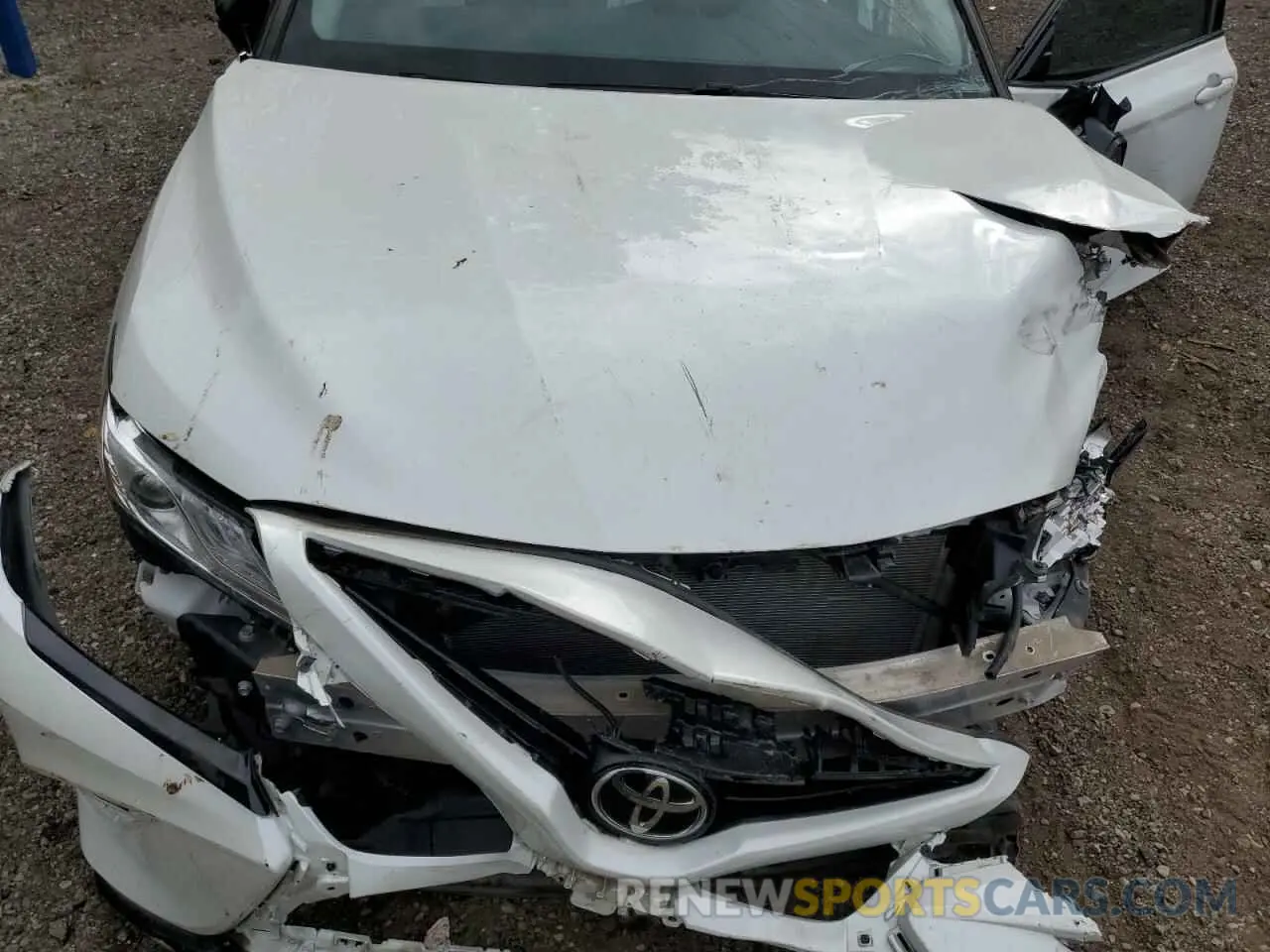 11 fotografías del automóvil dañado 4T1K61AK4LU353282 TOYOTA CAMRY 2020