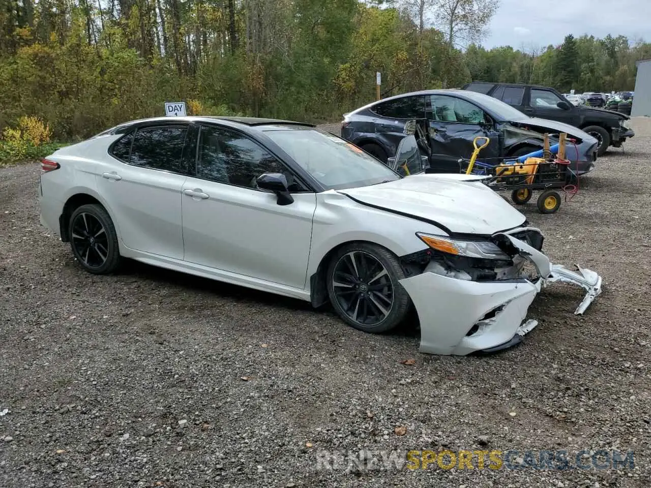 4 fotografías del automóvil dañado 4T1K61AK4LU353282 TOYOTA CAMRY 2020