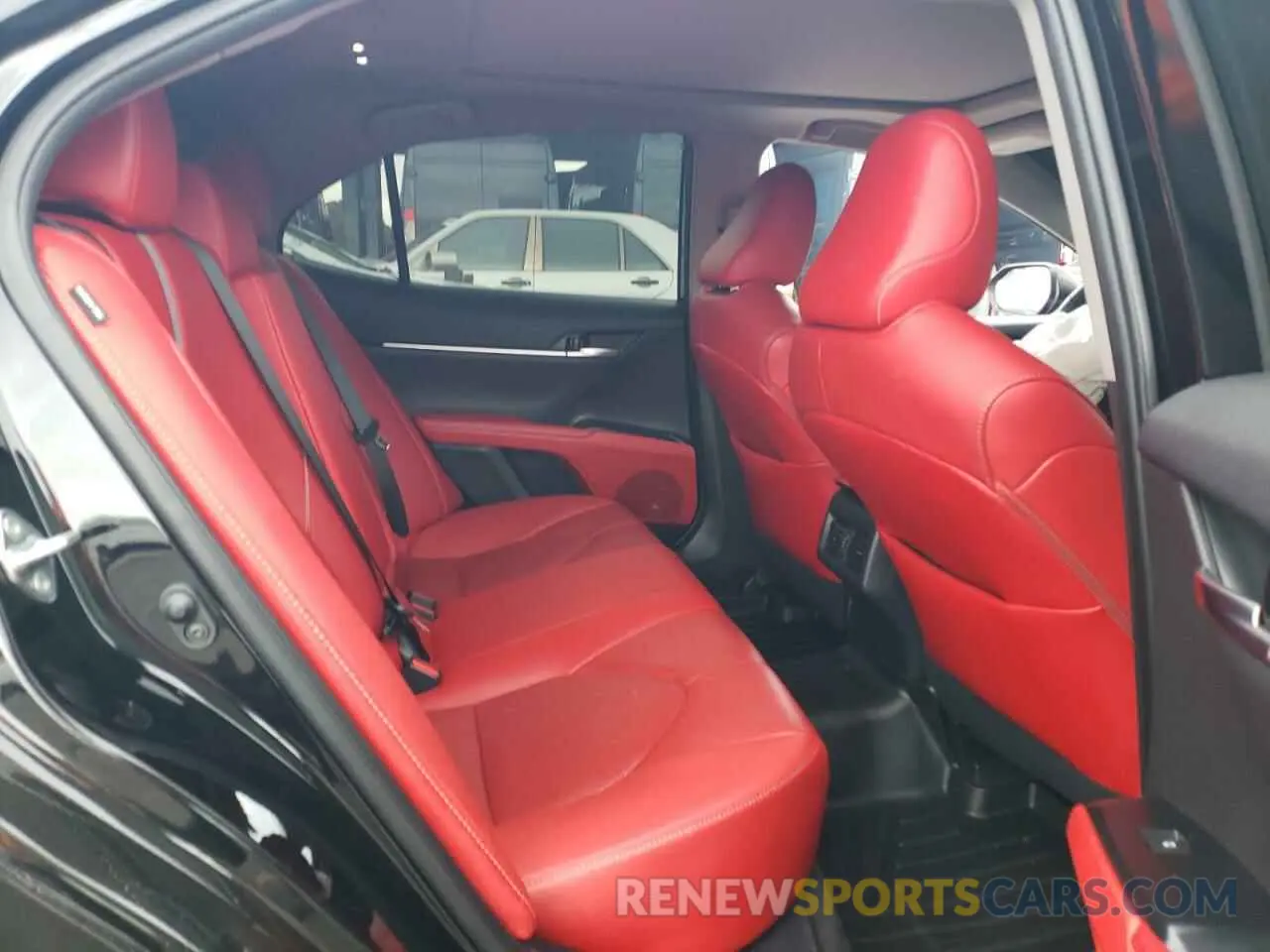10 fotografías del automóvil dañado 4T1K61AK4LU356795 TOYOTA CAMRY 2020