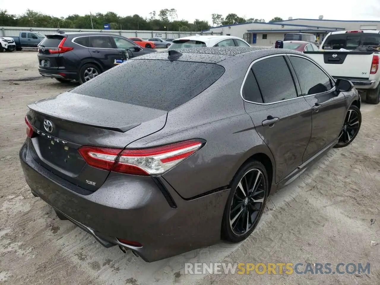 4 fotografías del automóvil dañado 4T1K61AK4LU910143 TOYOTA CAMRY 2020