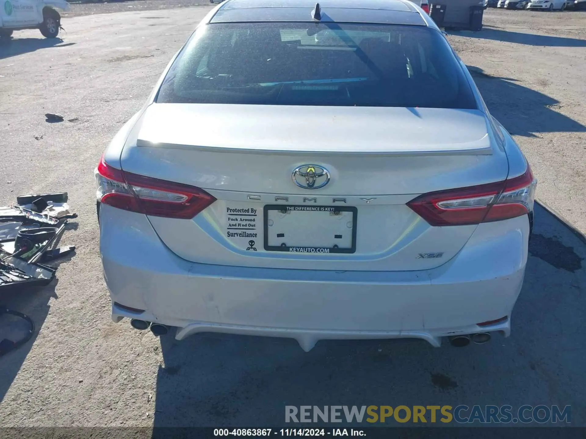 14 fotografías del automóvil dañado 4T1K61AK4LU978555 TOYOTA CAMRY 2020