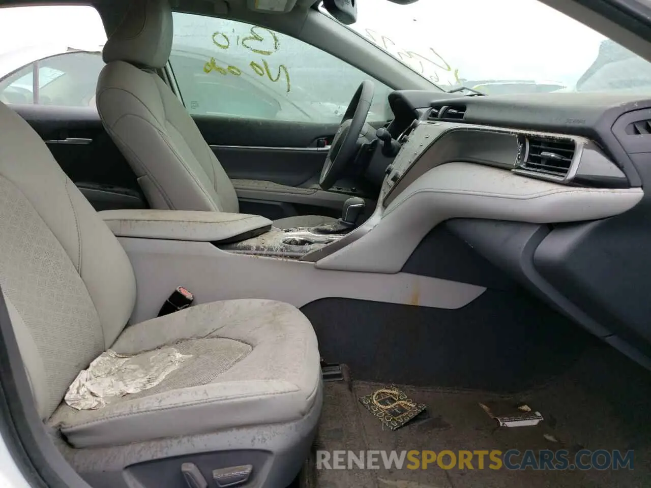 5 fotografías del automóvil dañado 4T1K61AK5LU361312 TOYOTA CAMRY 2020