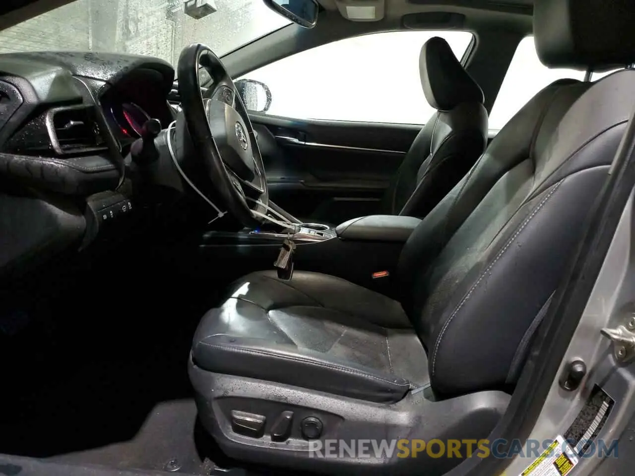 7 fotografías del automóvil dañado 4T1K61AK5LU379325 TOYOTA CAMRY 2020