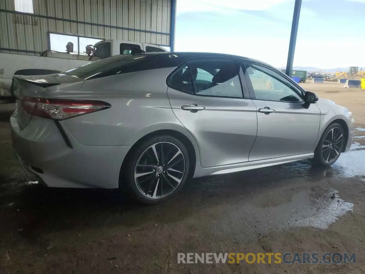 3 fotografías del automóvil dañado 4T1K61AK5LU381740 TOYOTA CAMRY 2020