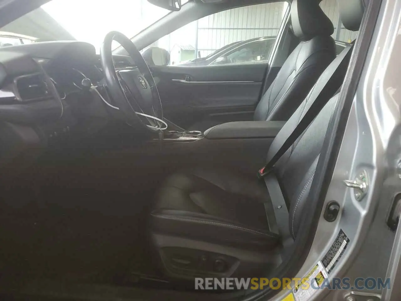 7 fotografías del automóvil dañado 4T1K61AK5LU381740 TOYOTA CAMRY 2020