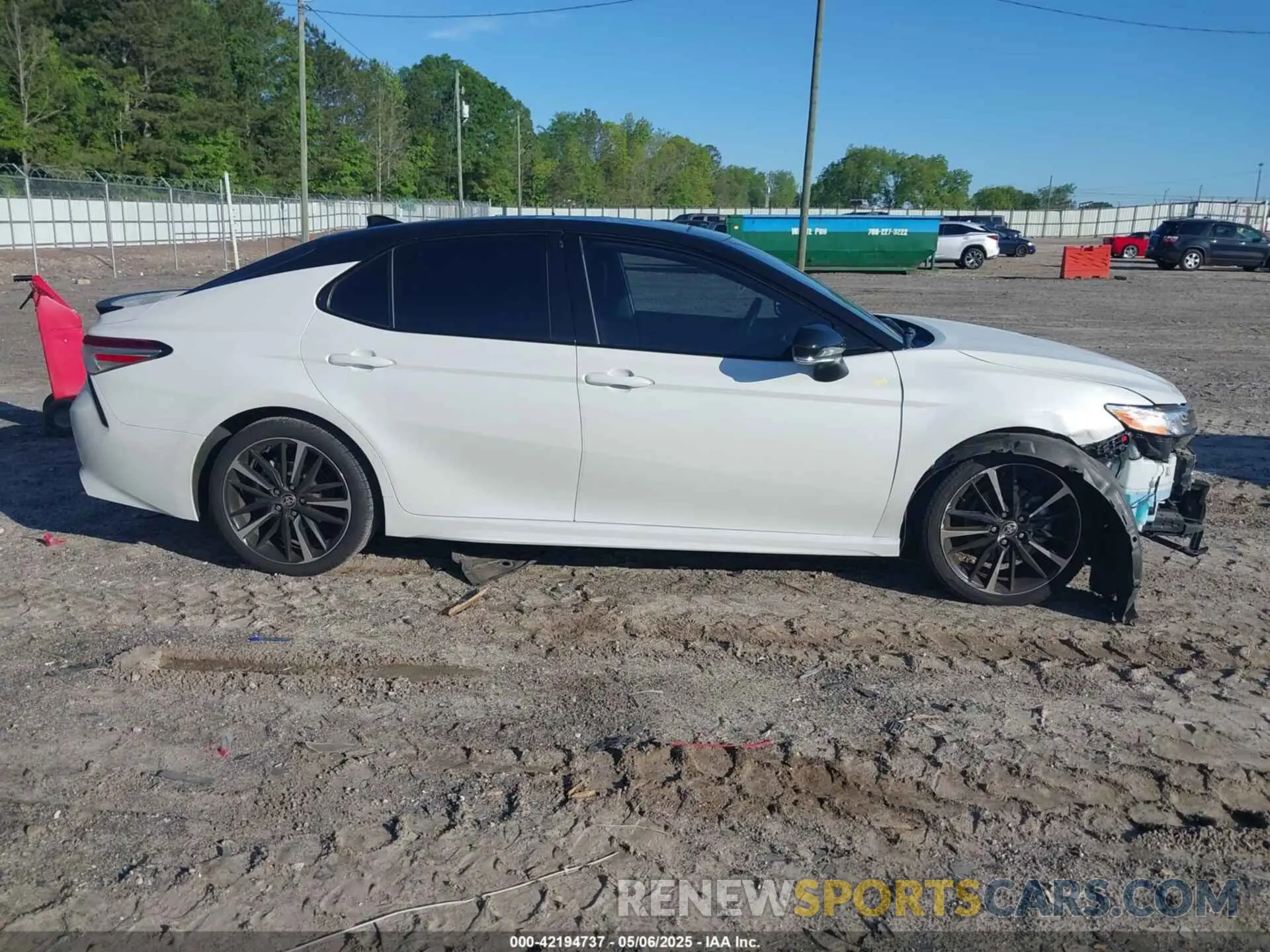 14 fotografías del automóvil dañado 4T1K61AK5LU382967 TOYOTA CAMRY 2020