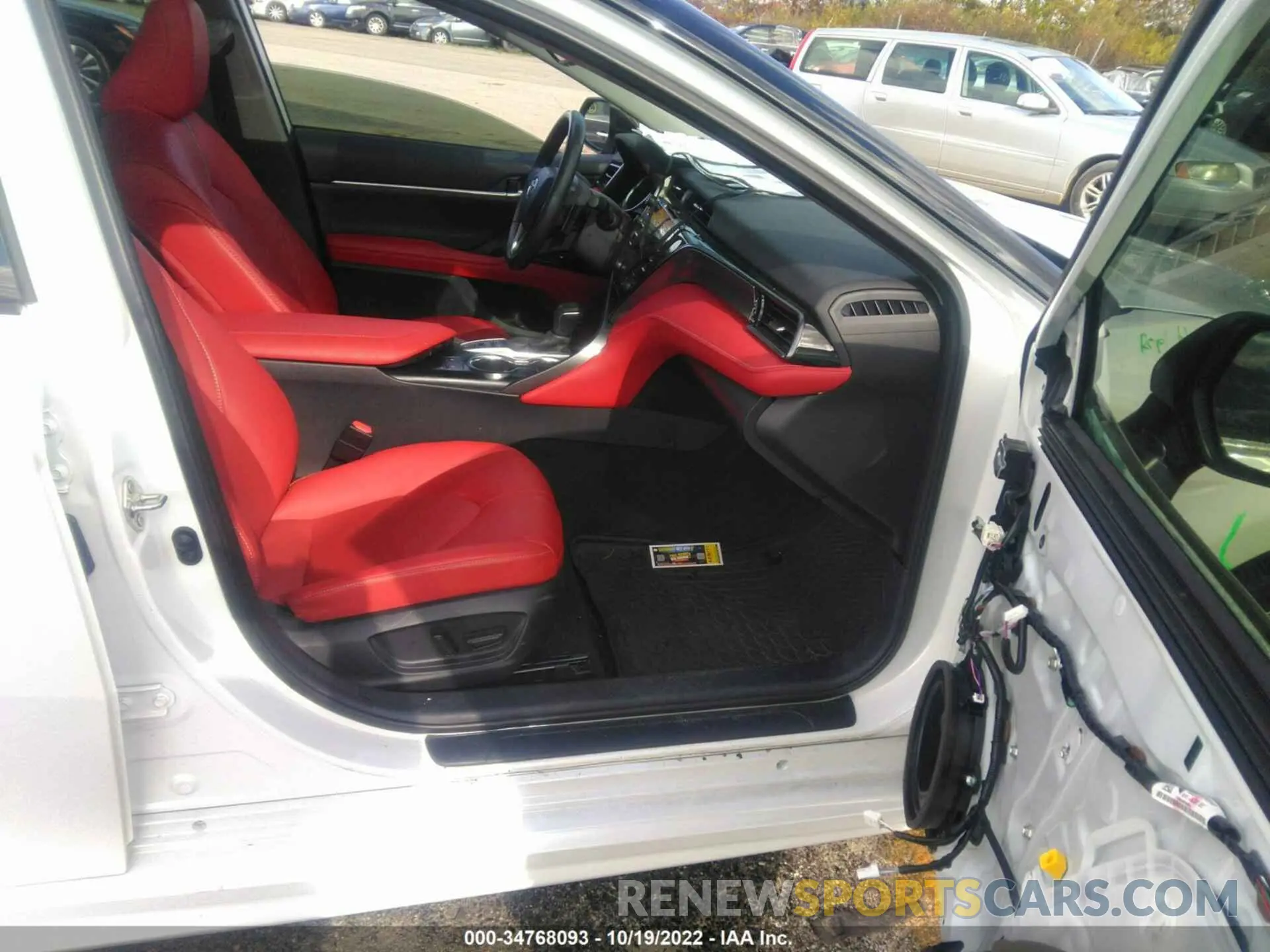 5 fotografías del automóvil dañado 4T1K61AK5LU383374 TOYOTA CAMRY 2020