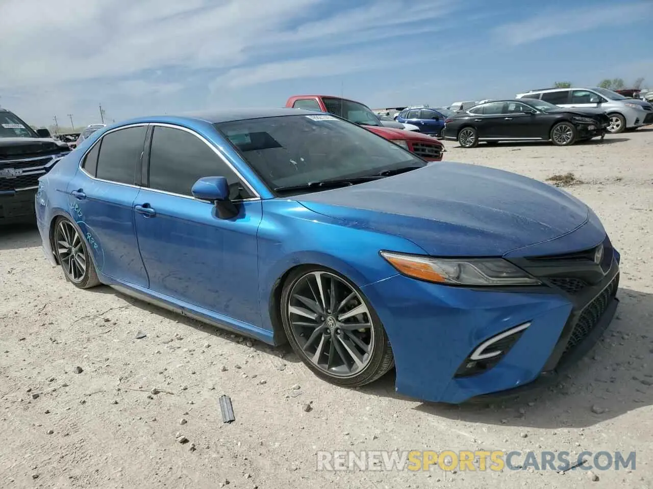 4 fotografías del automóvil dañado 4T1K61AK5LU397954 TOYOTA CAMRY 2020