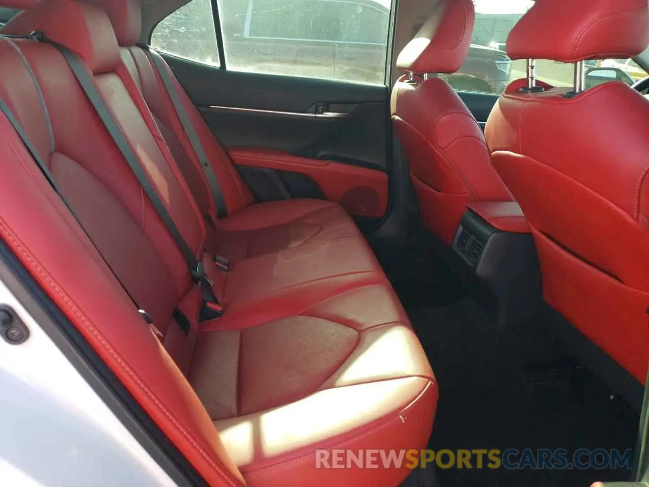 11 fotografías del automóvil dañado 4T1K61AK5LU942731 TOYOTA CAMRY 2020