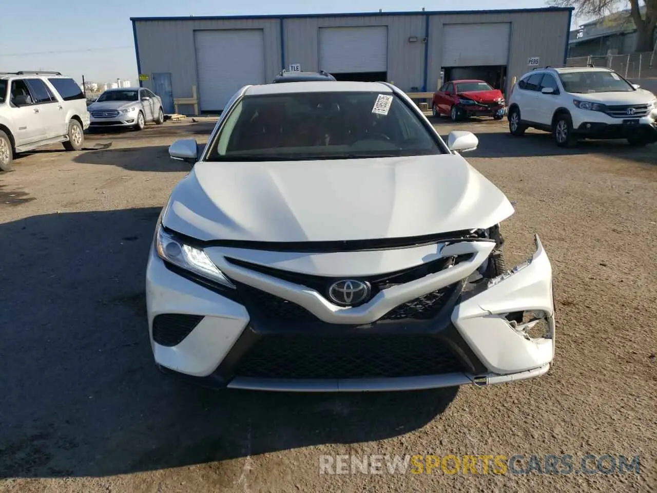 5 fotografías del automóvil dañado 4T1K61AK5LU942731 TOYOTA CAMRY 2020