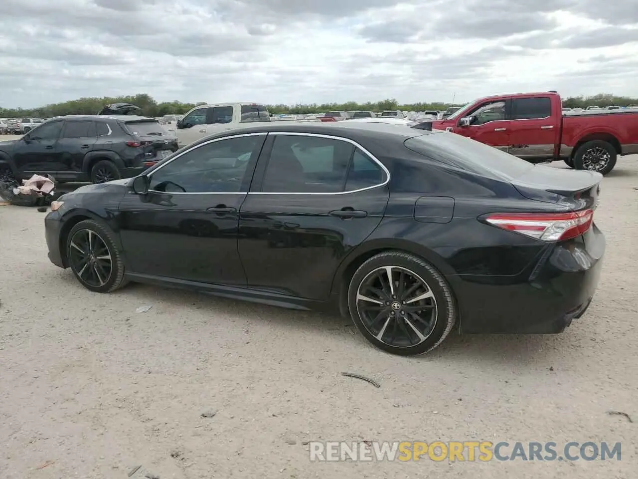 2 fotografías del automóvil dañado 4T1K61AK5LU952630 TOYOTA CAMRY 2020
