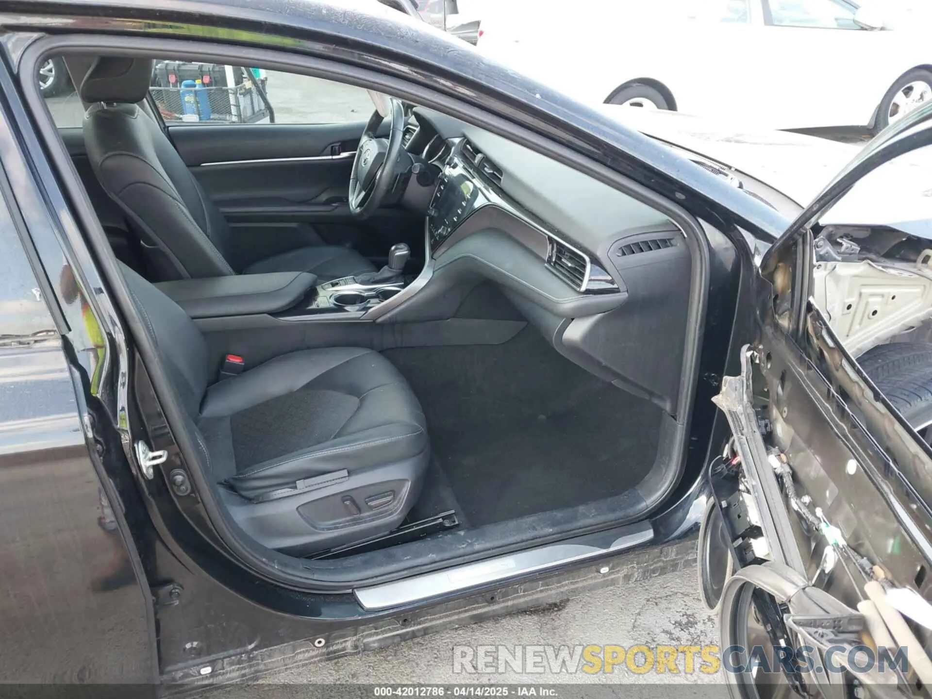 5 fotografías del automóvil dañado 4T1K61AK5LU997261 TOYOTA CAMRY 2020