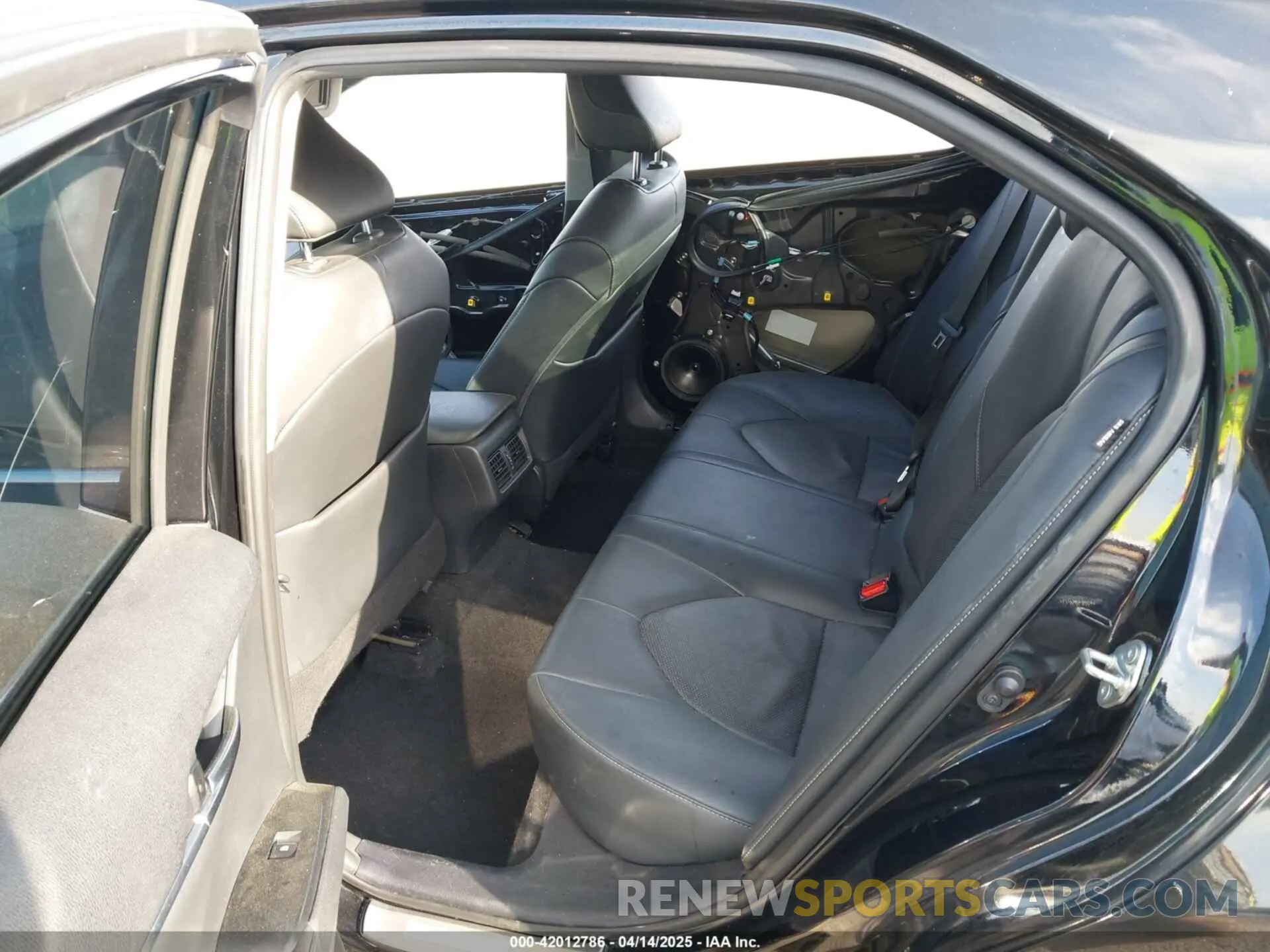 8 fotografías del automóvil dañado 4T1K61AK5LU997261 TOYOTA CAMRY 2020
